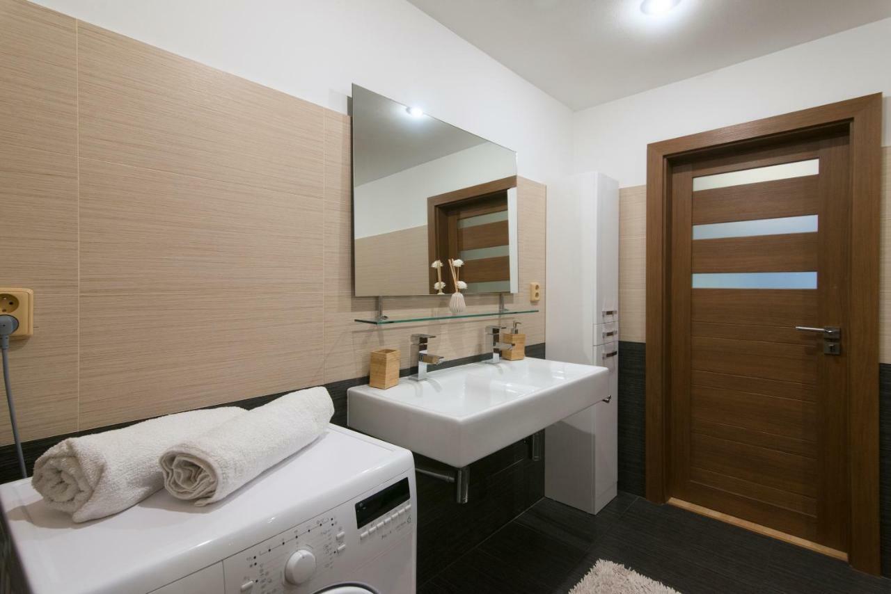 Lejlighed Spacious Near Wenceslas Square *